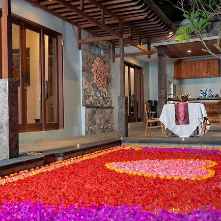 Kusuma Living And Villa Seminyak Bagian luar foto