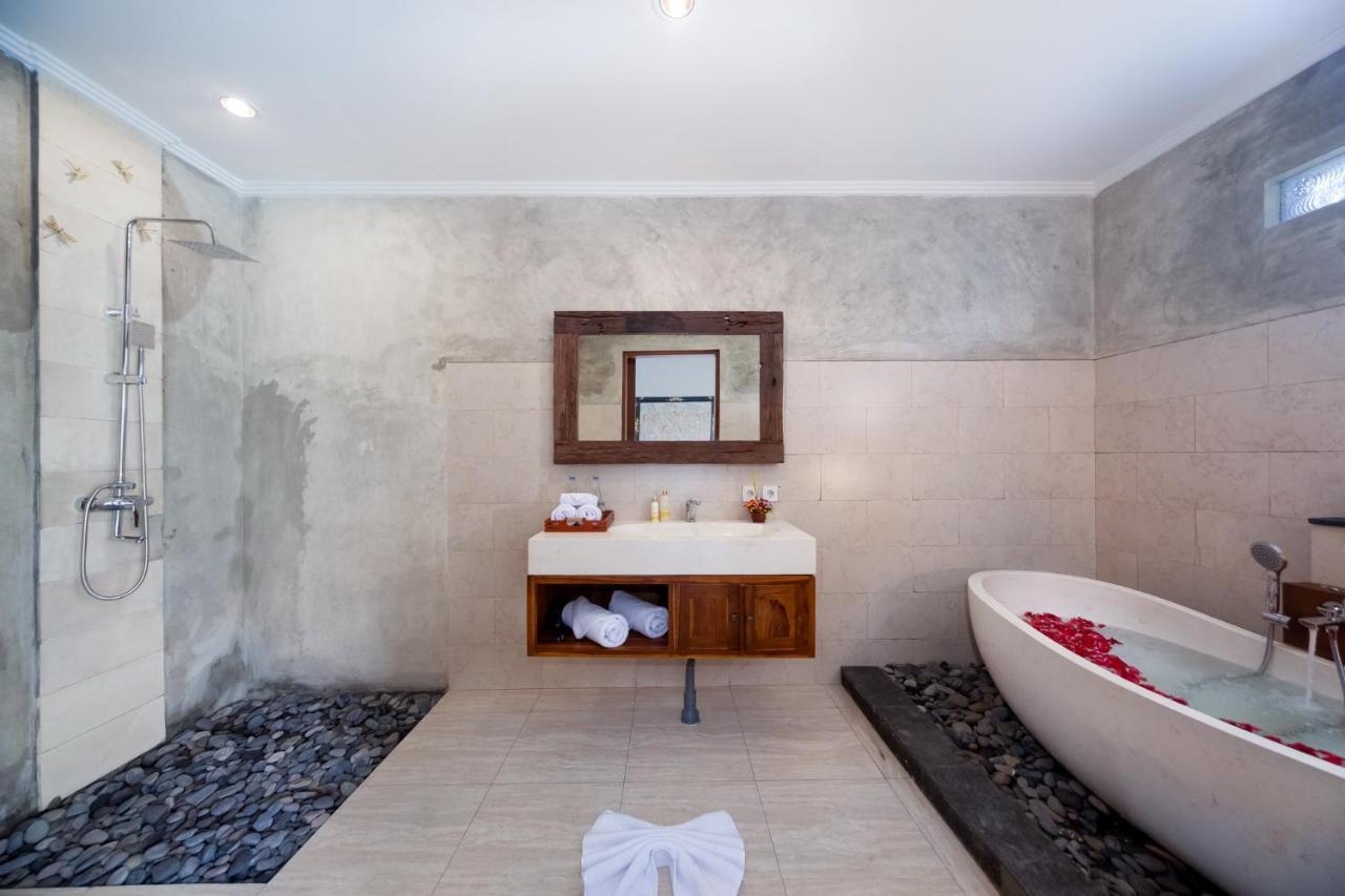 Kusuma Living And Villa Seminyak Bagian luar foto