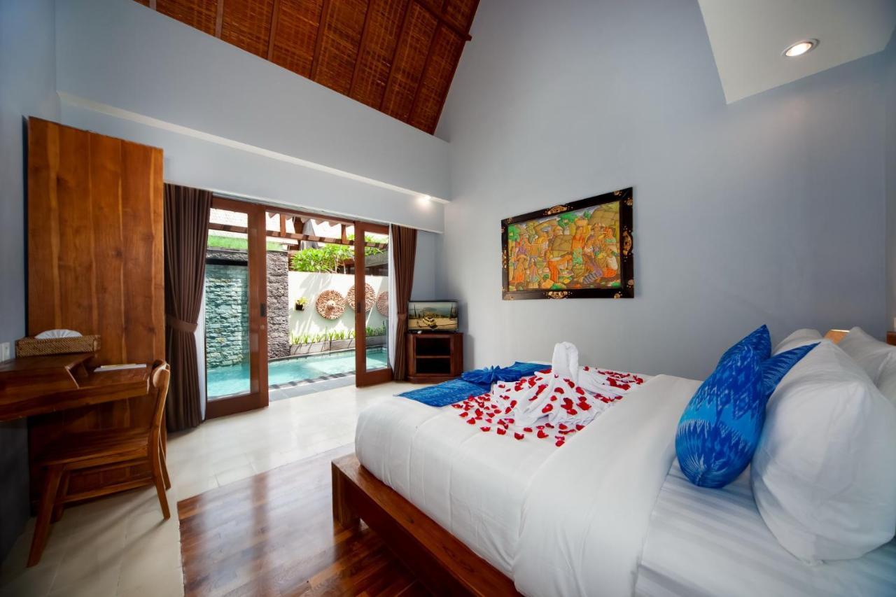 Kusuma Living And Villa Seminyak Bagian luar foto