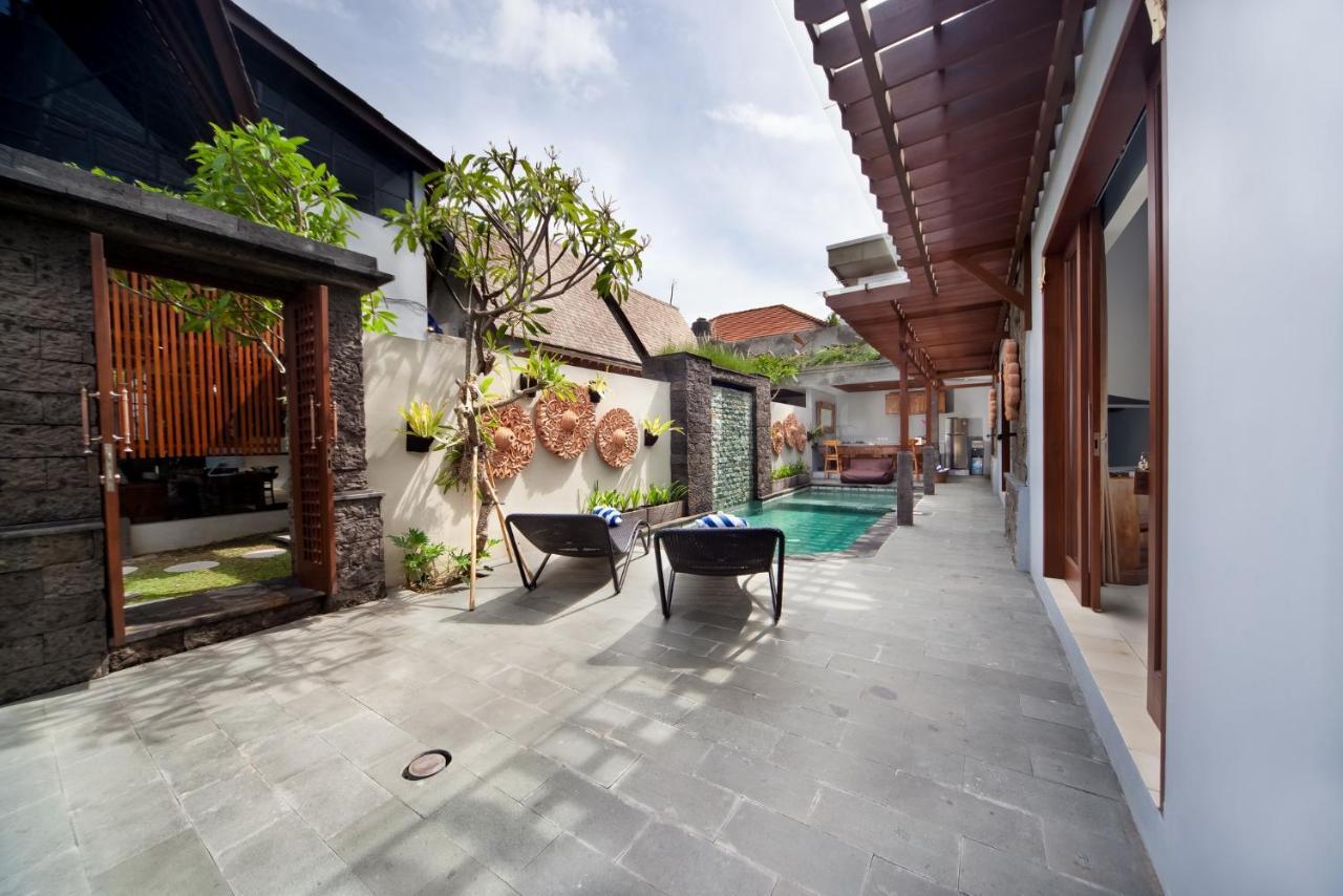Kusuma Living And Villa Seminyak Bagian luar foto