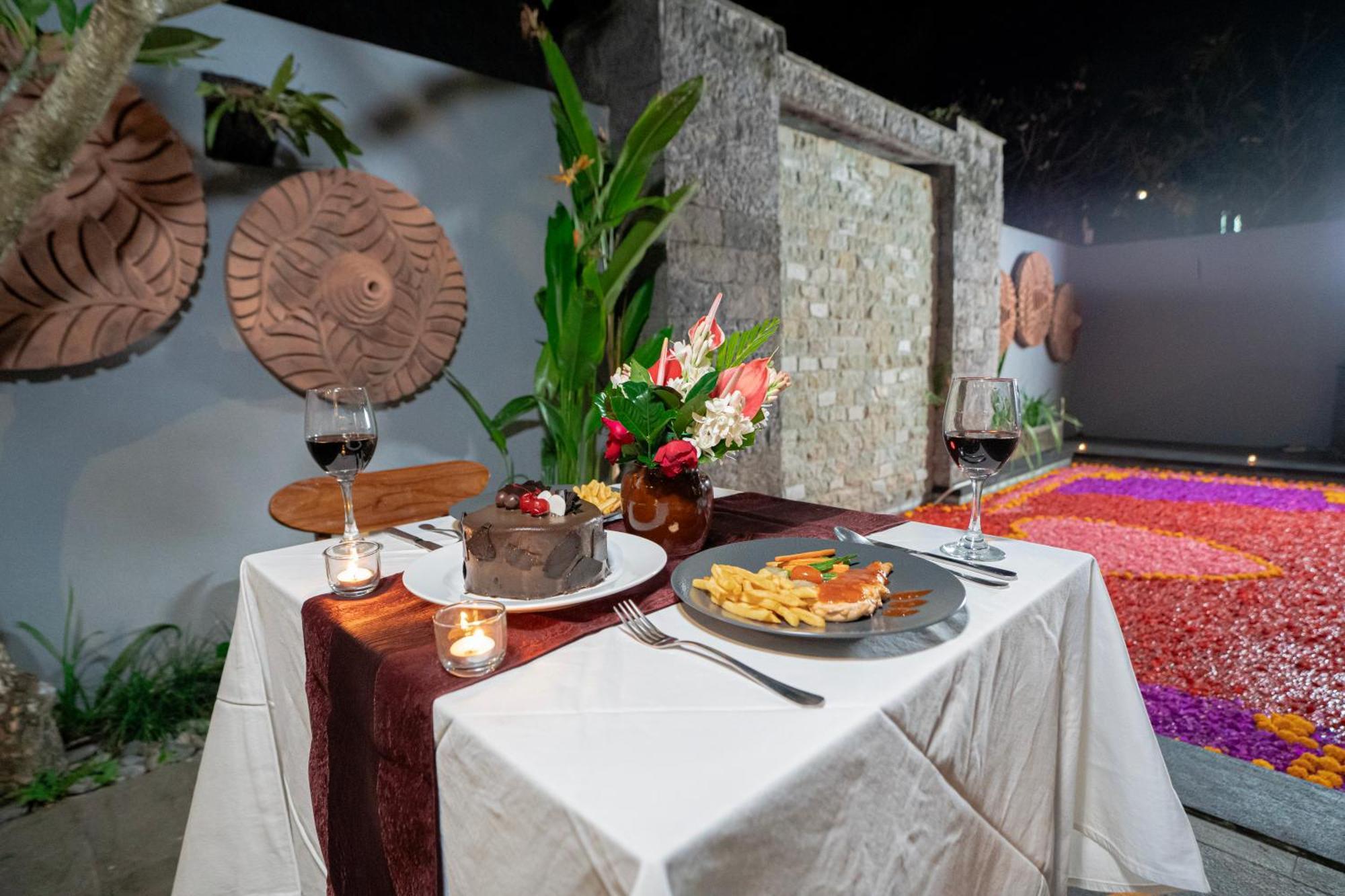 Kusuma Living And Villa Seminyak Bagian luar foto